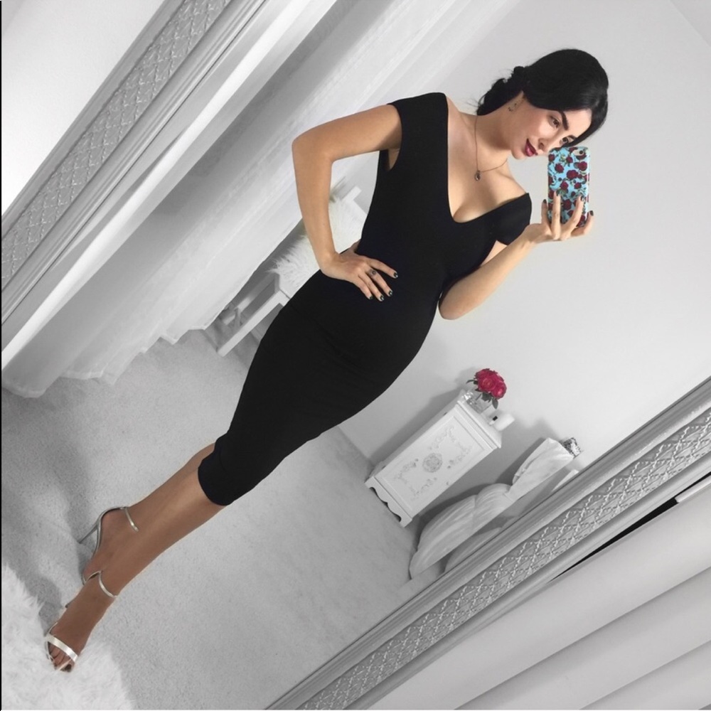 Elegant black dress